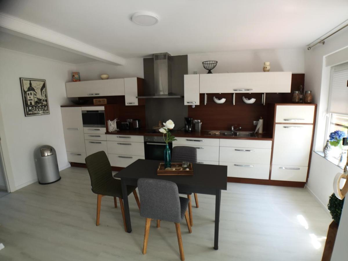 Huus An'T Doerpsdiek Krummhörn Exterior foto
